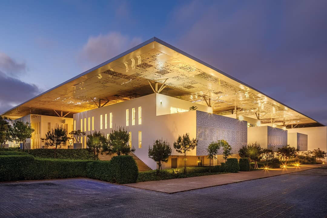 Ecole Centrale Casablanca, une resille protege du soleil