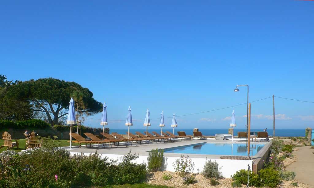 Piscine extérieure de l'hôtel Les Hautes Mers, Île d'Yeu